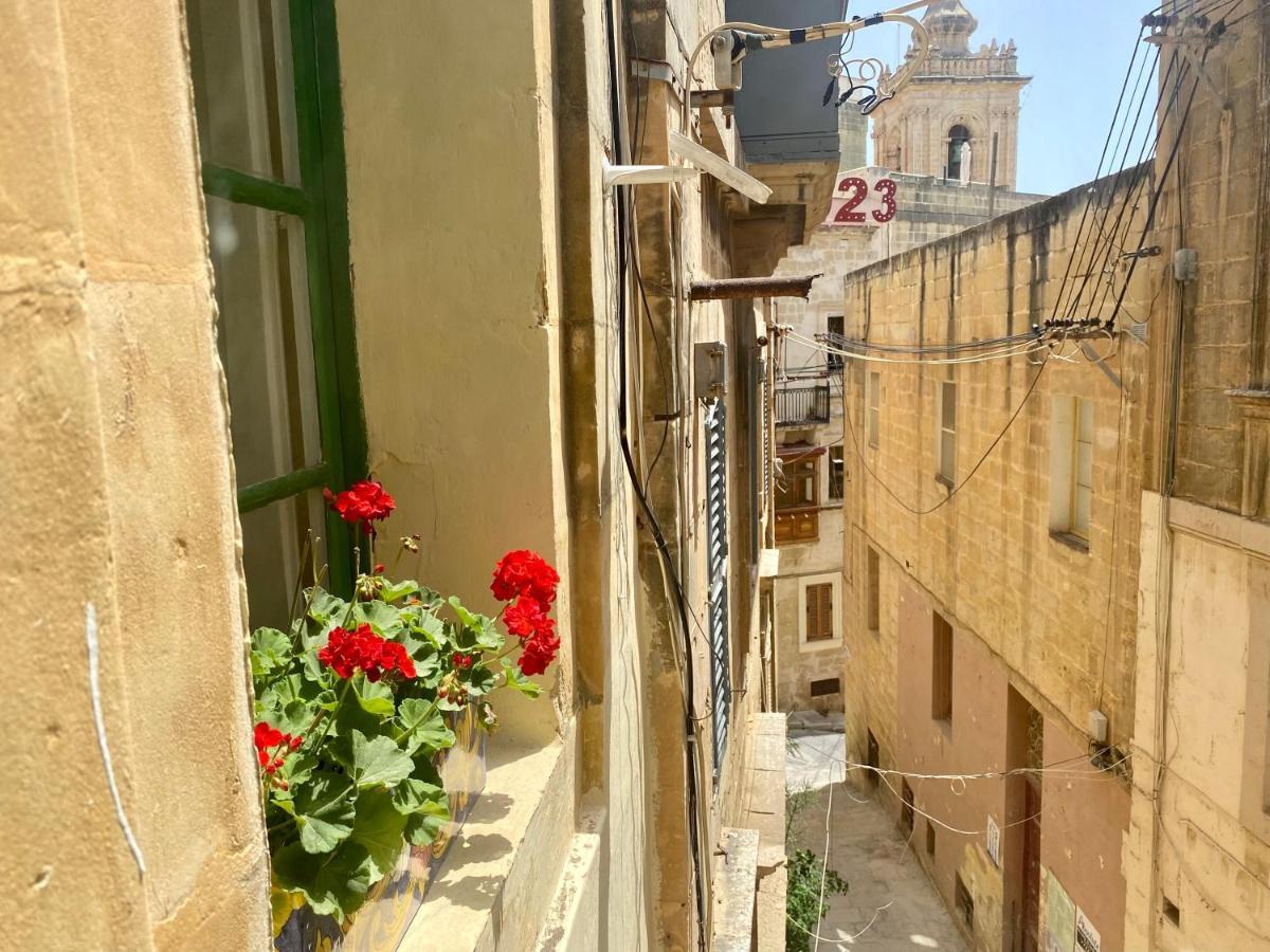 The Knight - Heritage & Art Home At Birgu Square מראה חיצוני תמונה