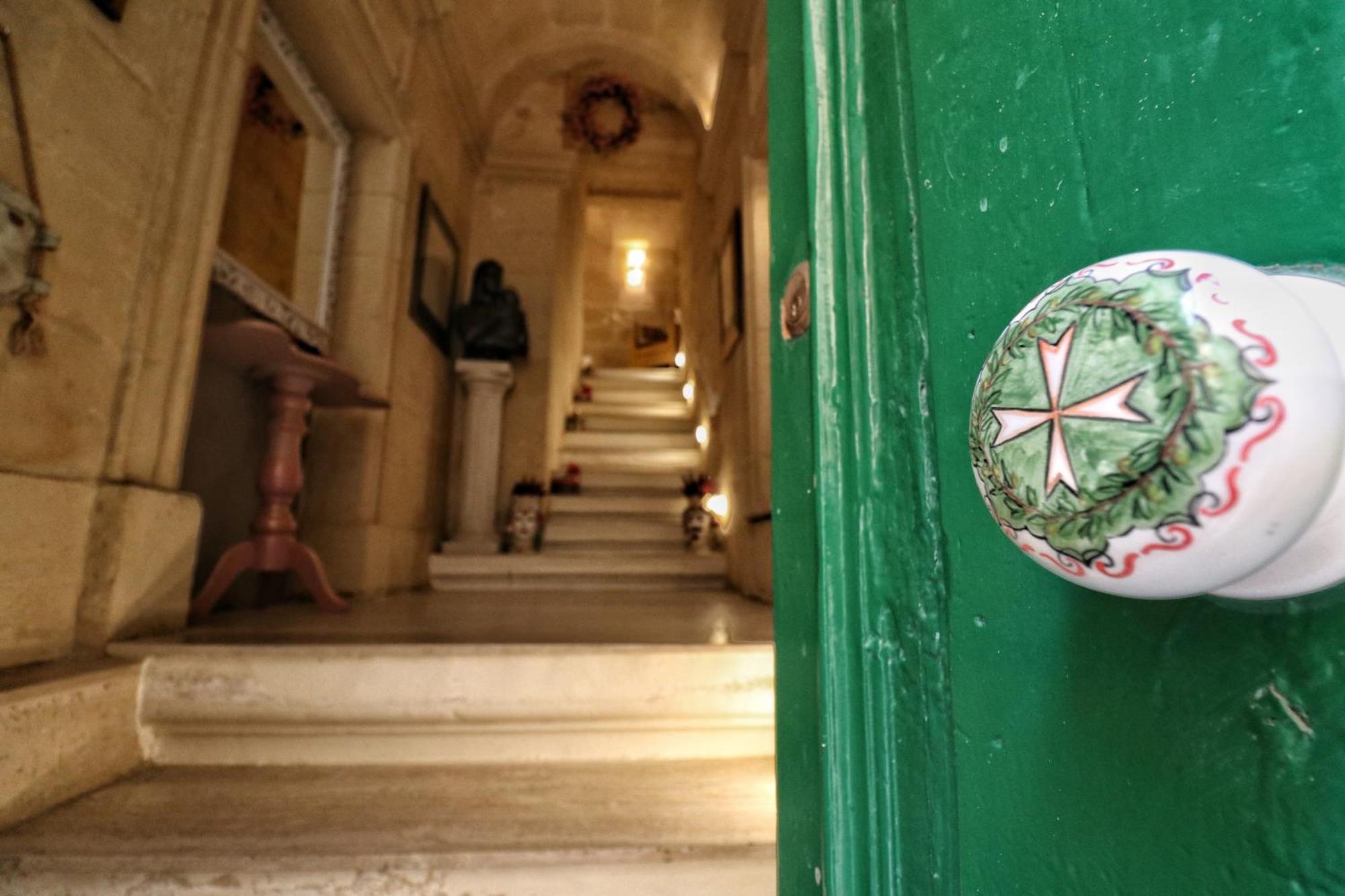 The Knight - Heritage & Art Home At Birgu Square מראה חיצוני תמונה