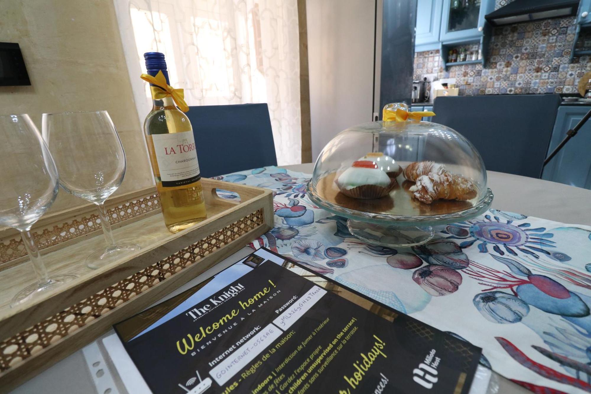 The Knight - Heritage & Art Home At Birgu Square מראה חיצוני תמונה