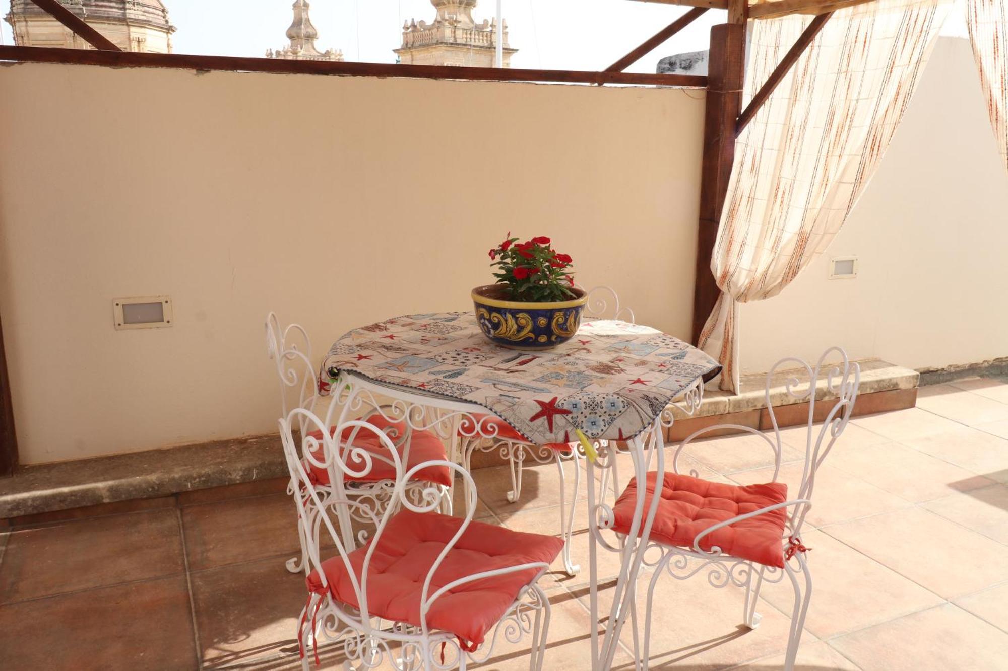 The Knight - Heritage & Art Home At Birgu Square מראה חיצוני תמונה