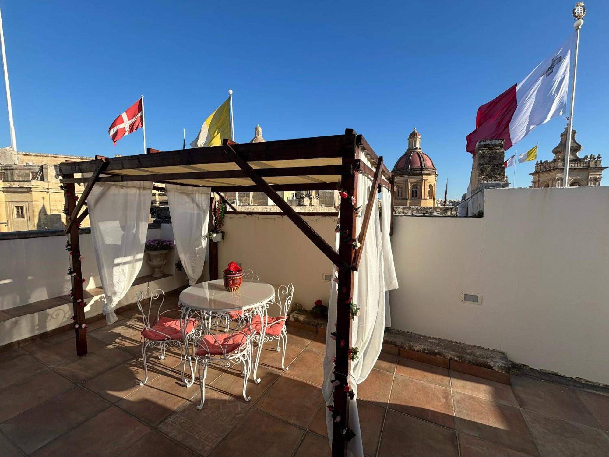 The Knight - Heritage & Art Home At Birgu Square מראה חיצוני תמונה